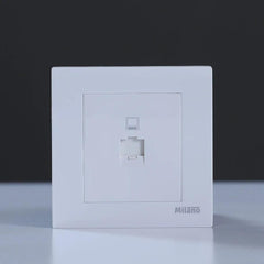 منفذ بيانات ميلانو Rj45Mpw