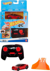 Hot Wheels Toy Car RC Tesla Roadster in 1:64 Scale LK022