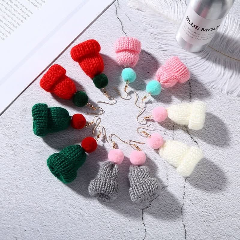 Autumn and winter creative earrings, earrings, cute wool hairball knitted hat, no ear clips - Nimall