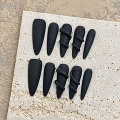 Black snake manicure is purely handmade and original design, wearing manicure temperament matte glossy national style simple three - dimensional model - Nimall