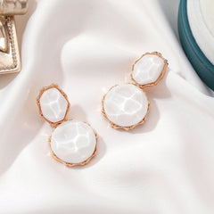 Irregular round earrings for women, small fresh pink peach earrings jewelry. - Nimall