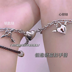 Love lock suction cup couple bracelet - Nimall