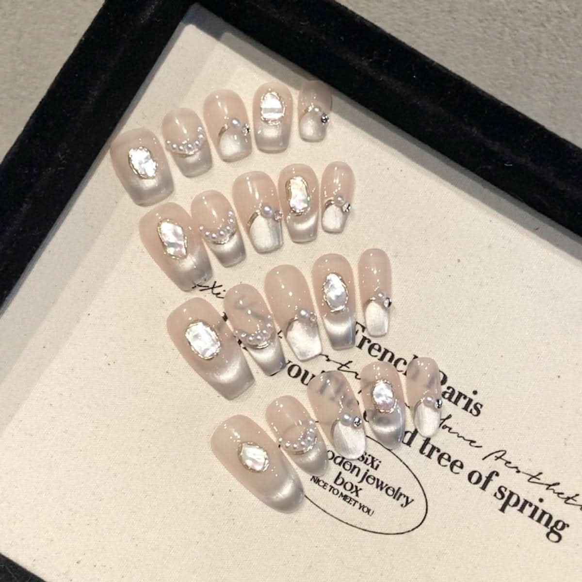 Pearl ripples pure hand - worn nail ice through the gradual change of the eye of the ocean cat eye light luxury pure want to show white nail patch - Nimall