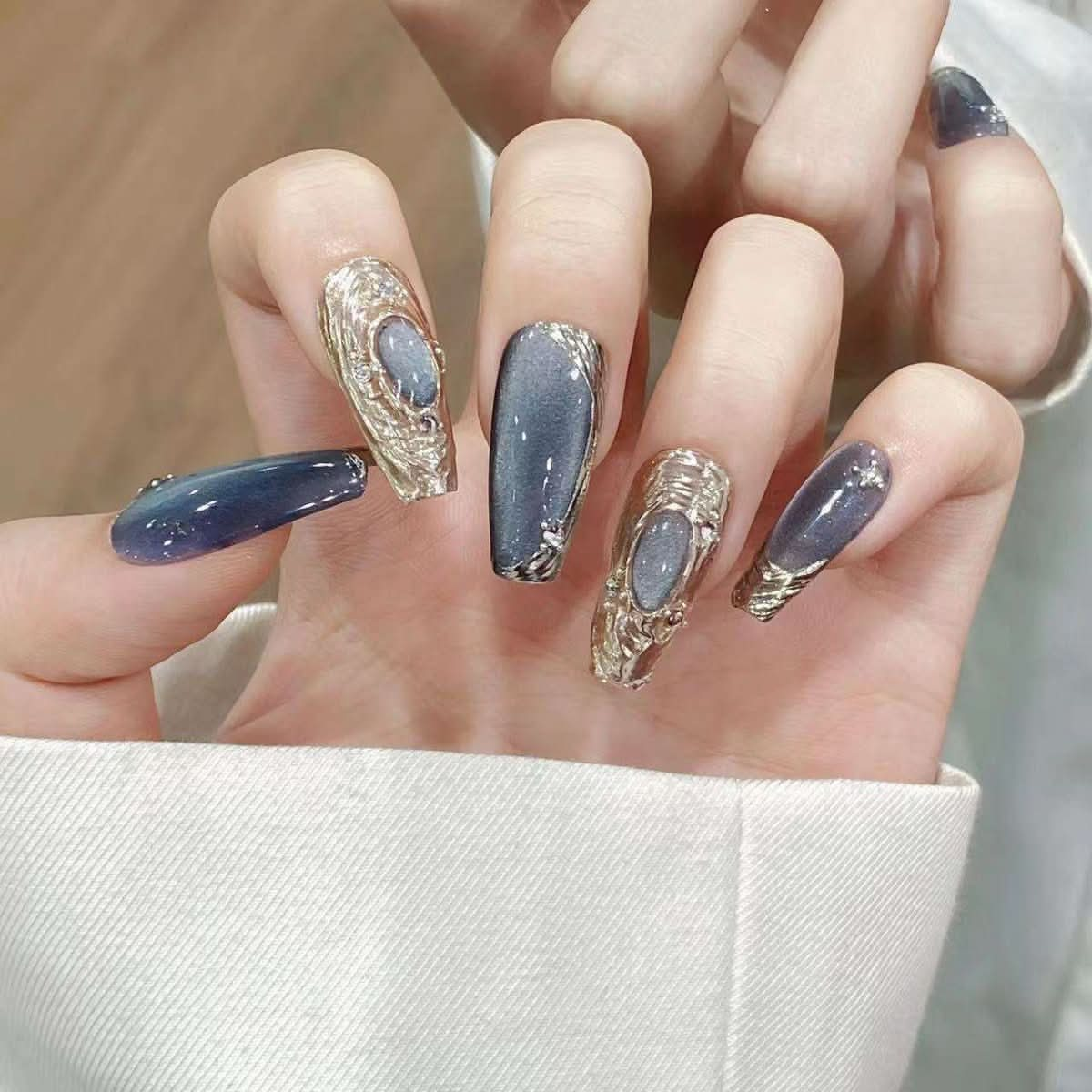 Real shot wearing nail pure handmade nail art finished fake nail patch blue light bulb cat eye buchella - Nimall