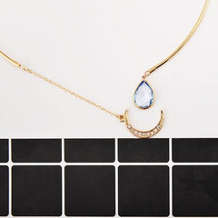 Stylish, simple and generous, diamond - encrusted moon water drop women's collar - Nimall