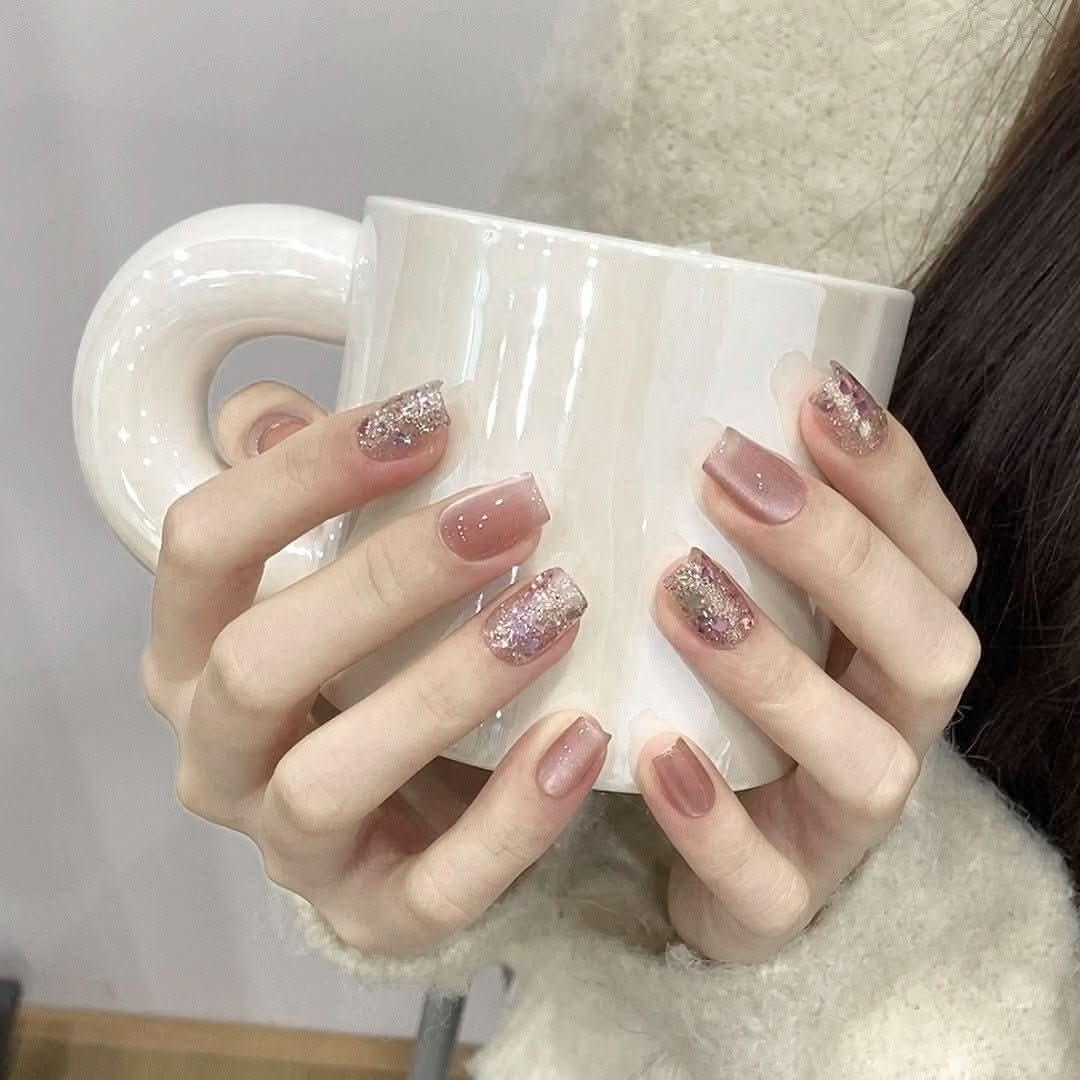 Wearing nail short high - grade whitening powder cat's eye broken diamond manicure manual light therapy fake nail film finished product - Nimall